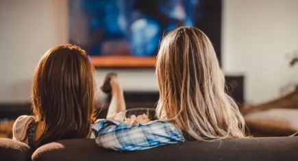 Bu akşam televizyonda hangi diziler ve programlar var? 6 Mart TV yayın akışı