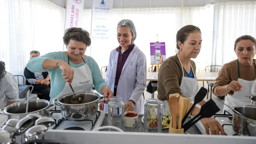 Çiğli’de tencereler dayanışma için kaynıyor: ‘Mahalle Mutfağı’ hizmete açıldı! haberinin görseli
