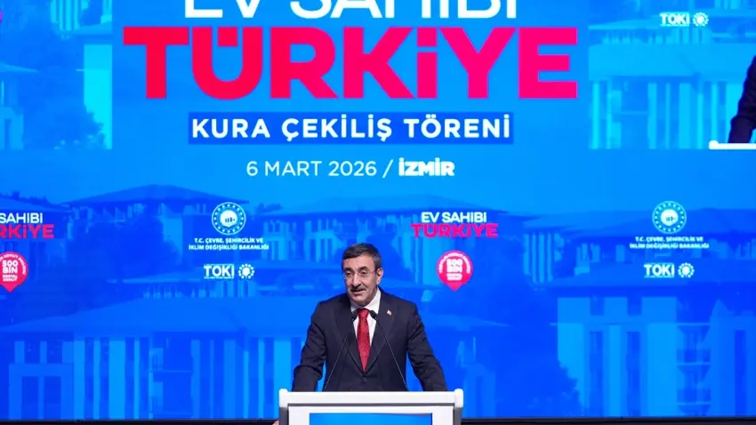Cumhurbaşkanı Yardımcısı Yılmaz, ‘Ev Sahibi Türkiye İzmir Kura Çekiliş Töreni’nde konuştu haberinin görseli