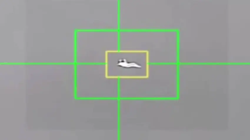 Irak’ın Basra kentinde ABD’ye ait bir savaş uçağının düştüğü iddia edildi haberinin görseli