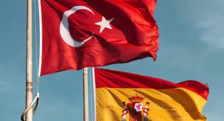 İspanya’da kampanya: Türklere vize kolaylığı sağlansın