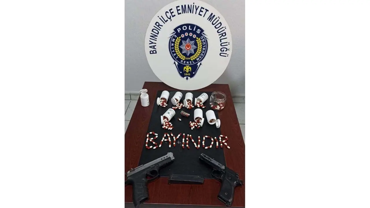 İzmir haber: Bayındır’da uyuşturucu ve ruhsatsız silahla yakalanan şüpheli tutuklandı