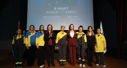 Karabağlar ‘da Kadın ve Demokrasi Forumu