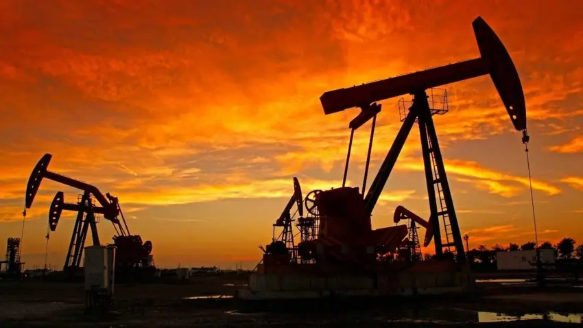 Suudi Arabistan’dan tarihi zam: Petrol piyasasında "Nisan" depremi! haberinin görseli