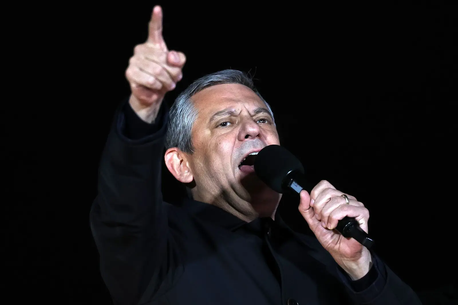 CHP Genel Başkanı Özel: Tanju Başkanın hapiste olmasının kime yararı var?