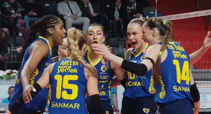 Fenerbahçe Medicana, Göztepe’yi deplasmanda 3-2 yendi