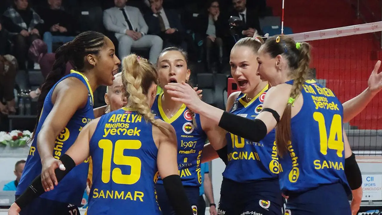 Fenerbahçe Medicana, Göztepe’yi deplasmanda 3-2 yendi