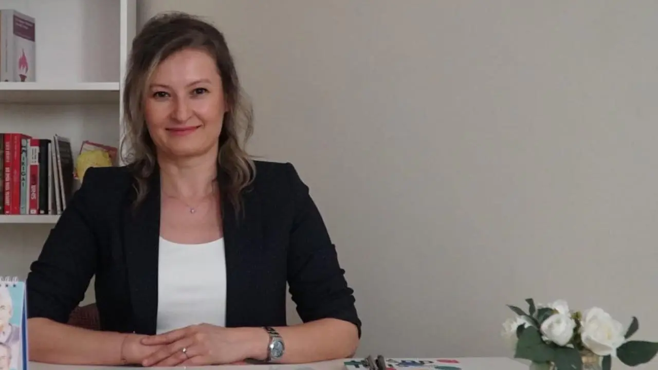 Gök: sağlıkta kadın emeği alarm veriyor