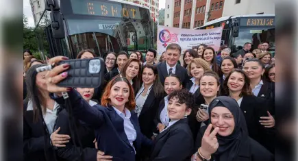 İzmir’in kadınlarıyla tam yol ileri