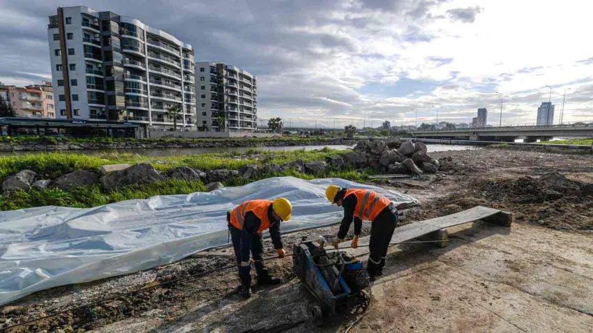 Çiğli’de ulaşımı rahatlatacak köprü çalışması başladı