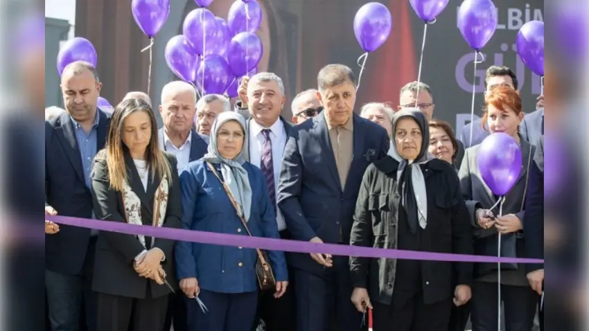 Güzelbahçe’de Gülşah Durbay Yaşam Merkezi açıldı haberinin görseli