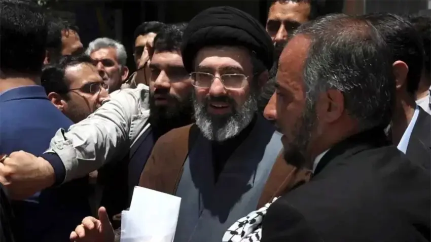 İran’ın yeni dini lideri belli oldu haberinin görseli