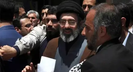 İran’ın yeni dini lideri belli oldu