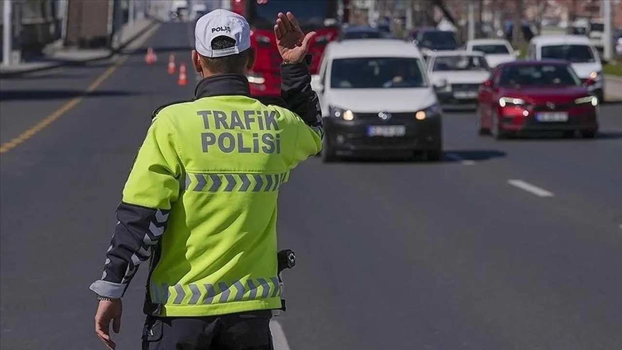 İstanbul trafiğine 8 Mart düzenlemesi: Bazı yollar geçici olarak kapatılacak