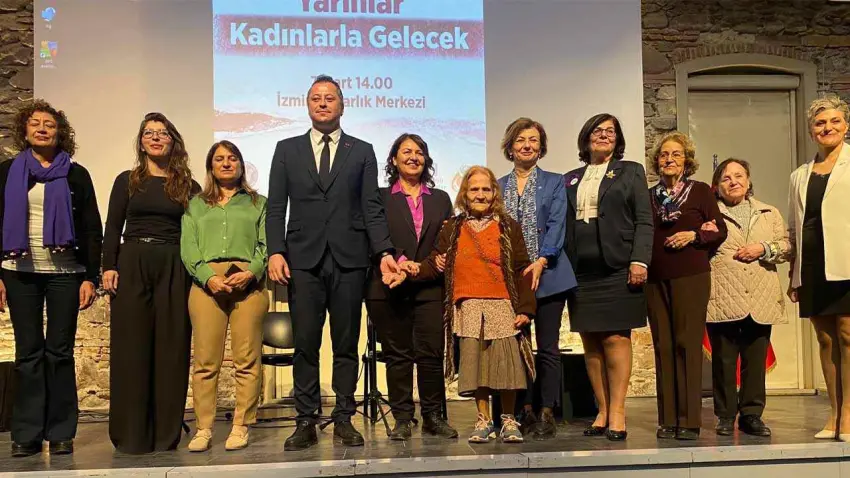 İzmir’de Eşit ve Özgür Yarınlar Kadınlarla Gelecek etkinliği düzenlendi haberinin görseli