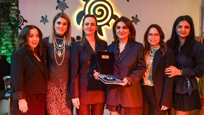 Öznur Tugay’dan 8 Mart mesajı: Kadınlar Günü'nün sadece eğlence için kutlandığı günler gelsin haberinin görseli