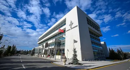 AYM’den sürekli işçilere tayin hakkı kararı