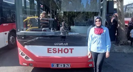 İzmir’de direksiyonda kadın eli: Yolcular güvende