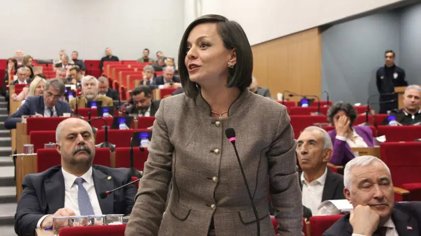 Kınay’dan ‘Tayyip kaç’ açıklaması: Utanması gerekenler hakkını savunanlar değil