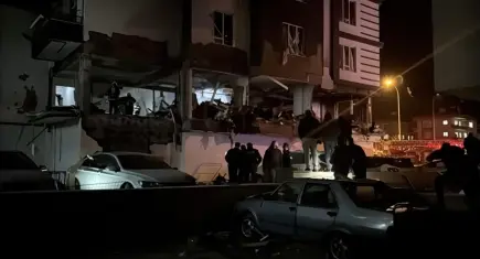 Niğde’de doğal gaz patlaması: 14 katlı apartman tahliye edildi, 16 yaralı!