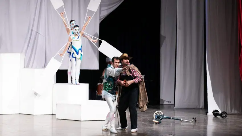 Torbalı’da minikler, Don Kişot’un maceralarına ortak oldu haberinin görseli