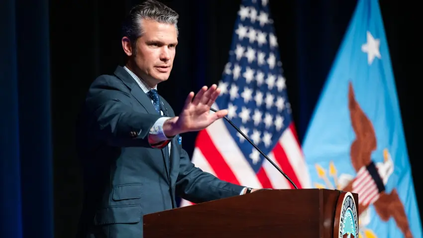 ABD Savunma Bakanı Pete Hegseth: Bugün İran'a yönelik saldırılarımızın en yoğun günü olacak haberinin görseli