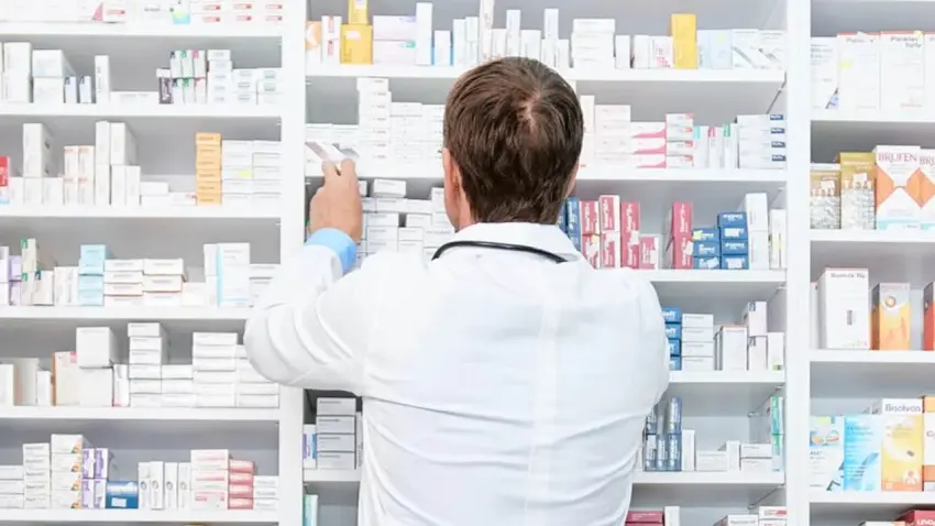 İlaç için eczane eczane dolaşmaya son: e-Nabız’dan ilacın satıldığı eczaneler listelenecek haberinin görseli