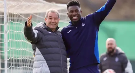 Trabzonspor yardımcı antrenörü Orhan Kaynak hayatını kaybetti