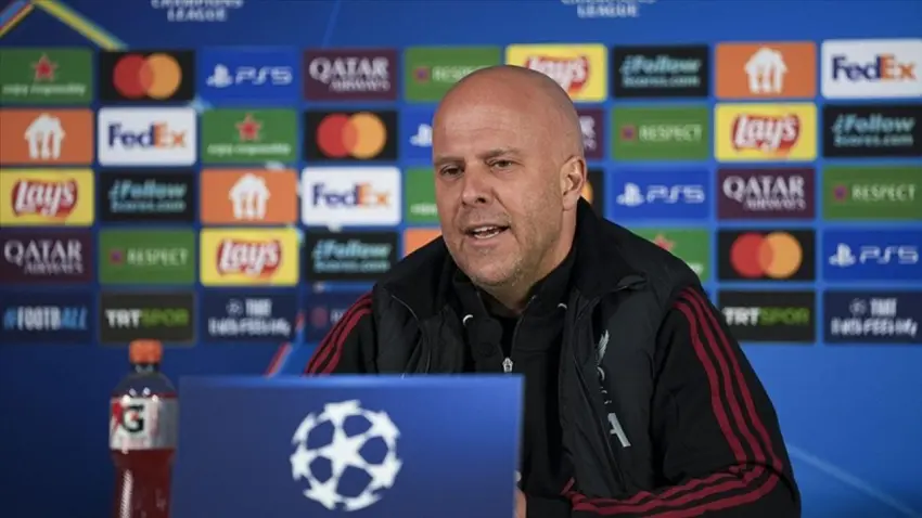 Arne Slot’tan Galatasaray mağlubiyeti açıklaması: Uğurcan Çakır geçit vermedi! haberinin görseli