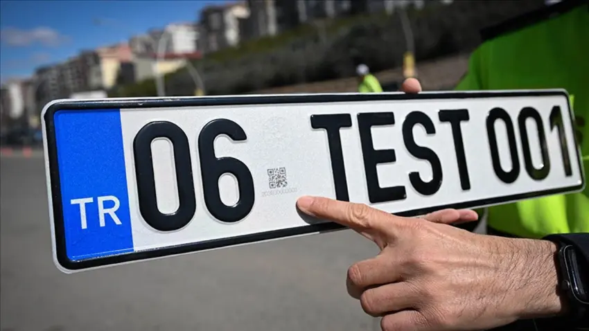 Bakan Çiftçi talimat verdi: APP plaka cezaları iptal edildi haberinin görseli