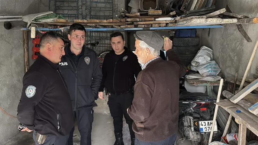 Kütahya’da kahreden ölüm: Babasının çatıdan attığı inşaat demiri başına isabet etti