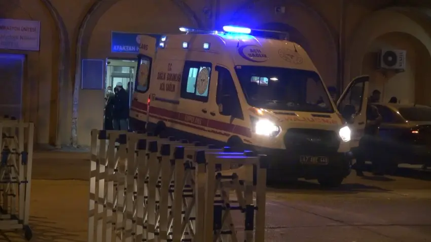 16 yaşındaki kız evinde tabanca ile öldürülmüş halde bulundu: Ağabeyinden sonra babası gözaltına alındı haberinin görseli