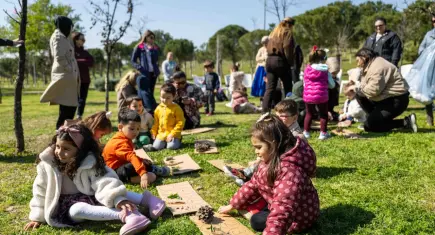 Bornova’da çocuklar doğayı keşfederek öğrendi