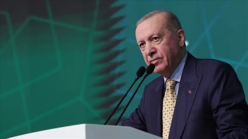 Cumhurbaşkanı Erdoğan: Türkiye’yi ateş çukurundan uzak tutmak birinci önceliğimizdir haberinin görseli
