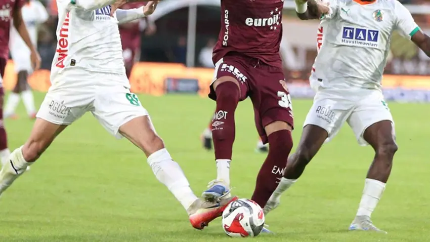 Göztepe, Alanyaspor'u konuk edecek haberinin görseli