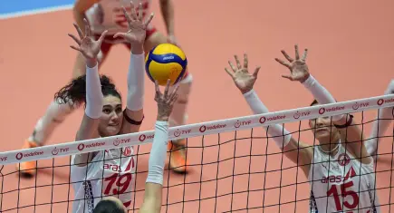 Aras Kargo sezonu galibiyetle kapattı: Bahçelievler’e set vermedi