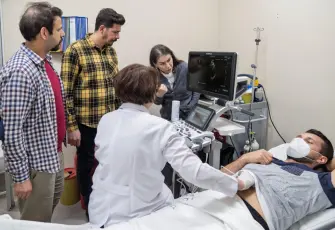 Asperger sendromlu yüksek mühendis, Eşrefpaşa Hastanesi’nde görevde