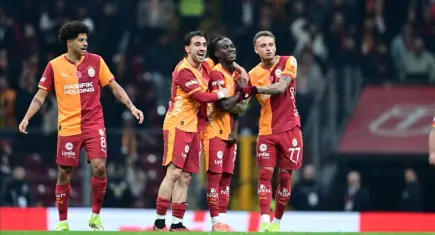 Galatasaray, sahasında Başakşehir'i mağlup etti: Fenerbahçe ile olan puan farkını 7'ye çıkardı