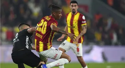 Göztepe 3 puanı 90+8'de kaçırdı