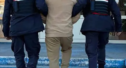 Hakkında arama kararı bulunan 45 kişi yurt dışında yakalanarak Türkiye’ye getirildi