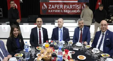 Özdağ: İran'ın toprak bütünlüğünü muhafaza etmesi, bizim için de çok önemlidir