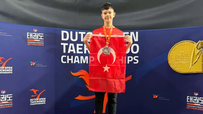 Aliağa’lı Taekwondocu Emirhan Okmar, Dutch Open’da gümüş madalya kazandı haberinin görseli