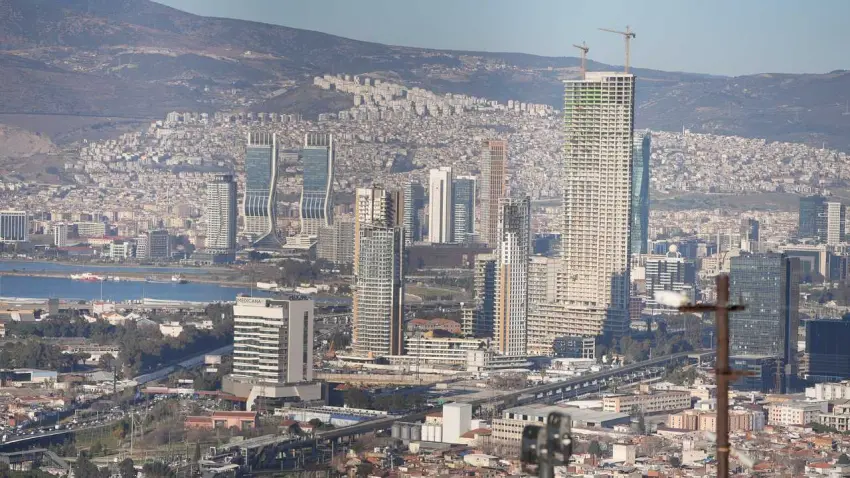 Bayraklı’da elektronik atıklar geri dönüşüme kazandırılıyor haberinin görseli