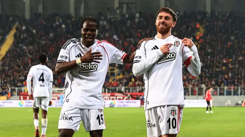 Göztepe’den ayrılan Olaitan, Beşiktaş’ta golleri sıraladı haberinin görseli