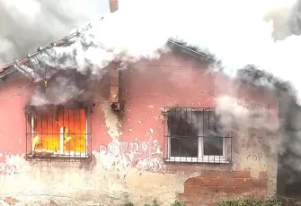 Metruk gecekonduda yangın: Bir kişi hayatını kaybetti