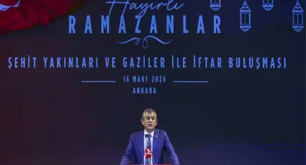 Özel’den şehit yakınları ve gazilere 'İktidar' sözü: 18 kanun teklifi boynumuzun borcu