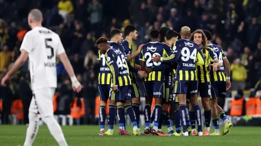 Fenerbahçe’den 4 köşe dönüş: Derbi öncesi Gaziantep engeli aşıldı haberinin görseli
