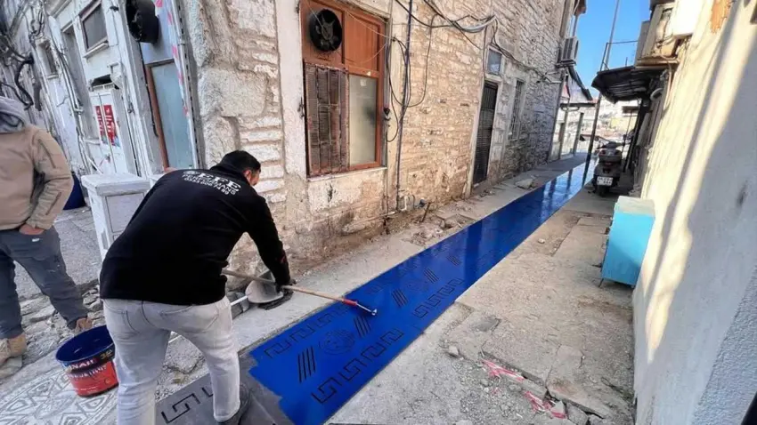 Foça Çarşısı’nda su baskınlarına karşı kritik adım haberinin görseli