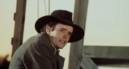 Geleceğe Dönüş’ün barmeni Matt Clark hayatını kaybetti