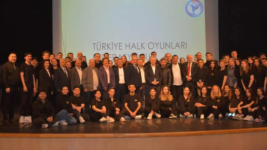 Halk oyunları geleceği EÜ’de konuşuldu haberinin görseli